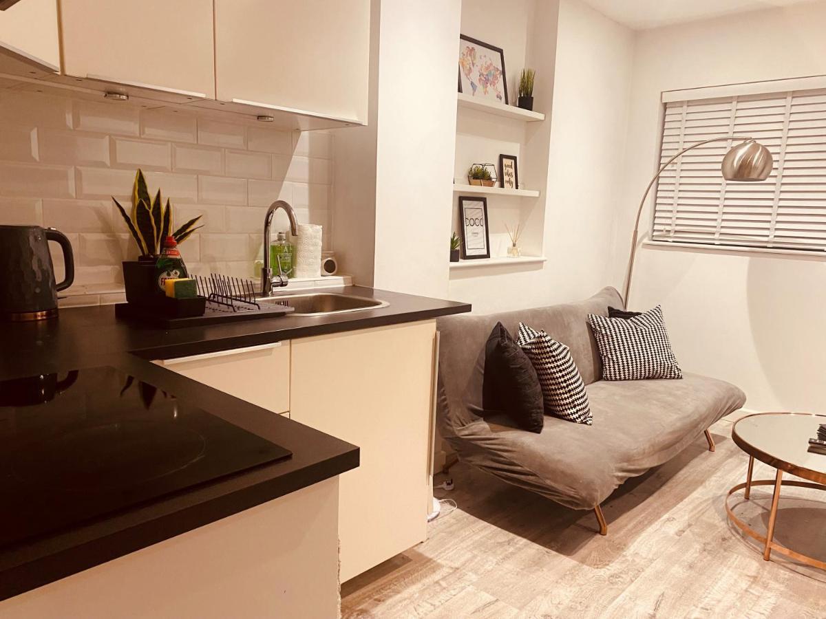 Apartamento Modern 1 Bed Flat In The Heart Of Hackney Londres Exterior foto